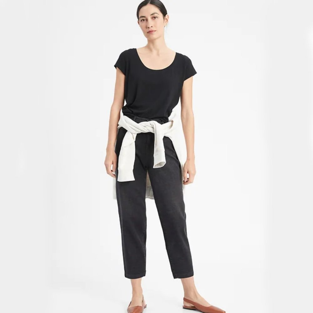NWT Banana Republic Petite High-Rise Black Wash Barrel Jean - Picture 6 of 7